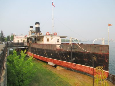 Parník Nikolaj, břeh Jeniseje, Krasnojarsk (Rusko, Kateřina Pohanková)