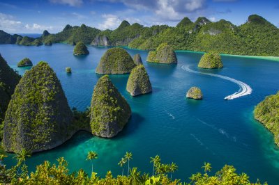 Ostrovy Wayag, Raja Ampat (Indonésie, Dreamstime)