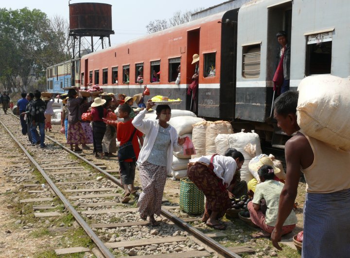 Barma - krása s pachutí bolesti, díl 5. TREK MADE IN MYANMA